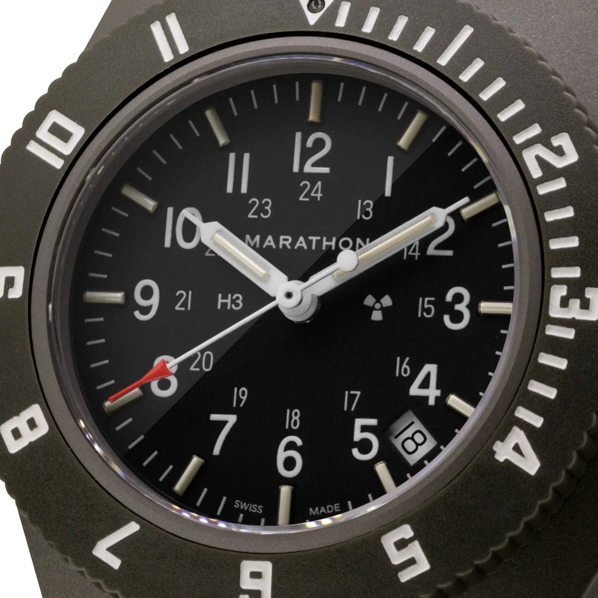 Marathon Pilot's Navigator with Date - 41mm No Government Markings Sage Green WW194013-S-SG-A
