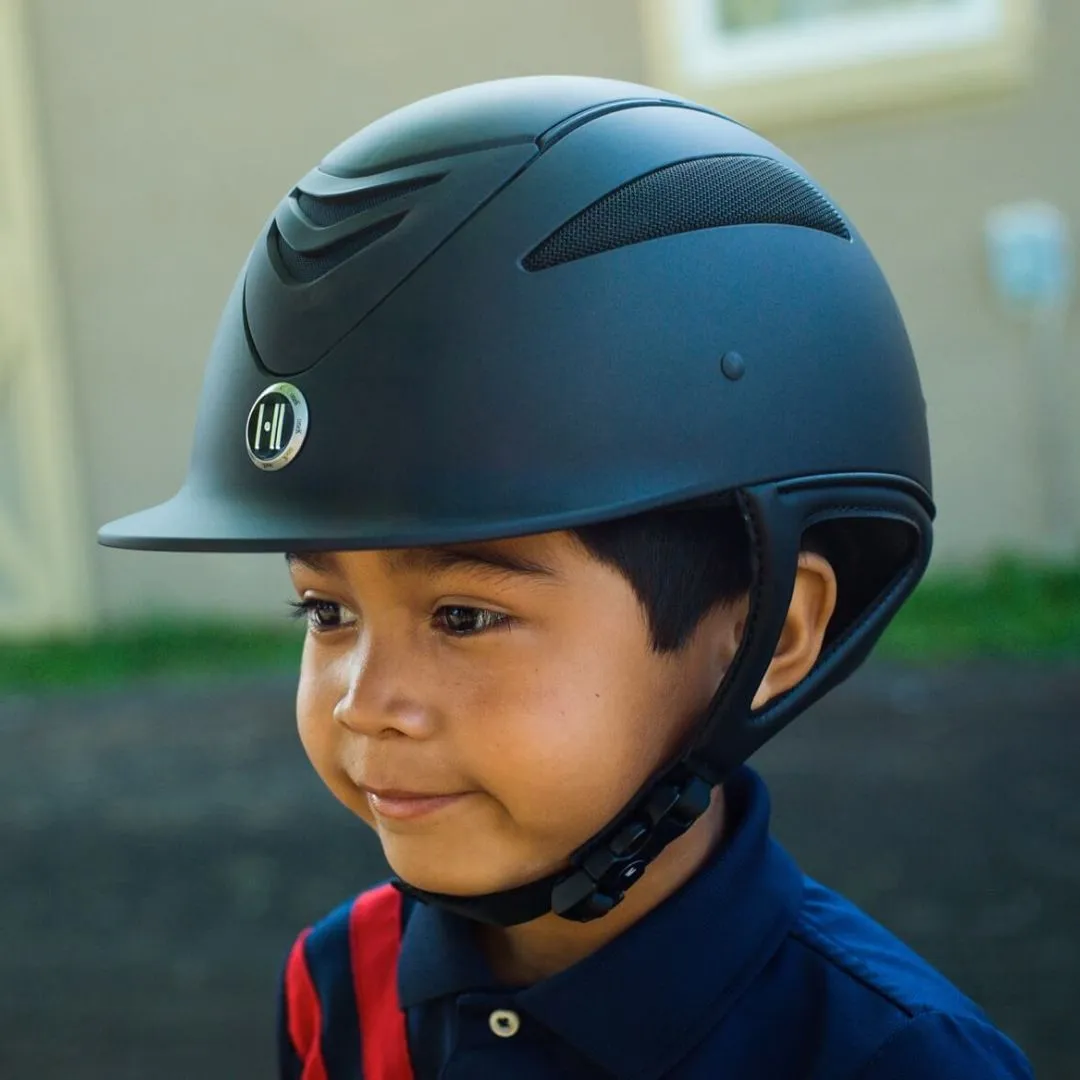 One K Defender JR Helmet